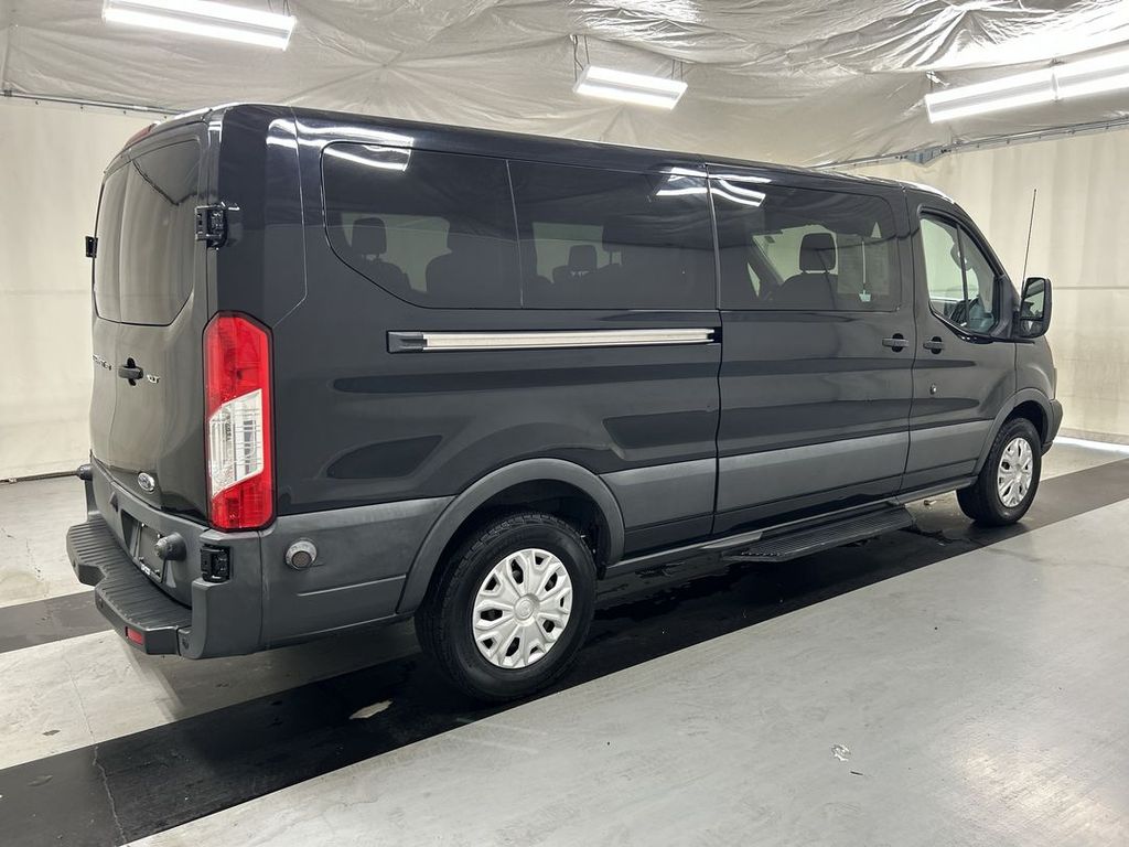 ford transit wagon 2018 1FBZX2YM3JKA83908 image ford transit wagon 2018 1FBZX2YM3JKA83908 image